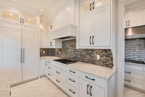 8511 Sierpina Drive, Richmond, BC 