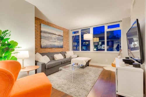 1055 Richards Street, Vancouver, BC 