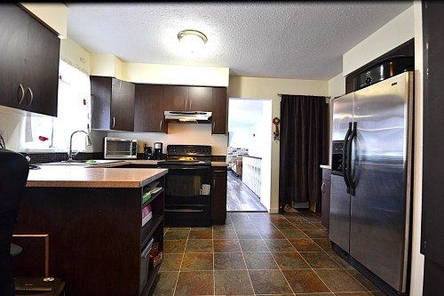 3141 Raleigh Street, Port Coquitlam, BC 