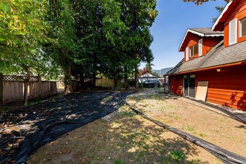 1747 Salisbury Avenue, Port Coquitlam, BC 