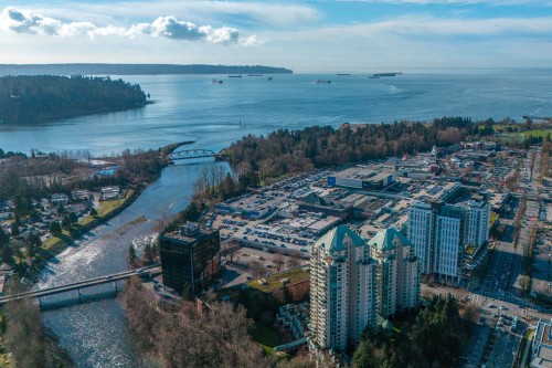 15B-338 Taylor Way  West Vancouver, BC V7T 2Y1