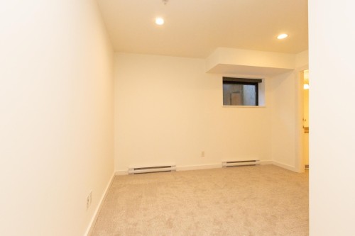 682 16Th Avenue W, Vancouver, BC 