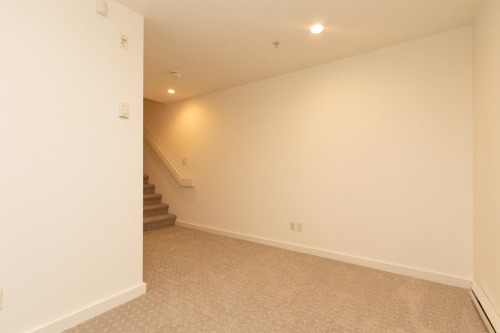 682 16Th Avenue W, Vancouver, BC 