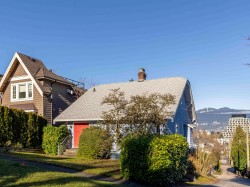 3719 13th Avenue W Vancouver, BC V6R 2S7