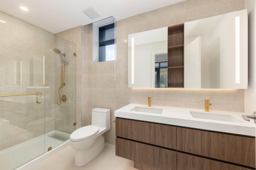 106-5987 Wilson Avenue, Burnaby, BC 