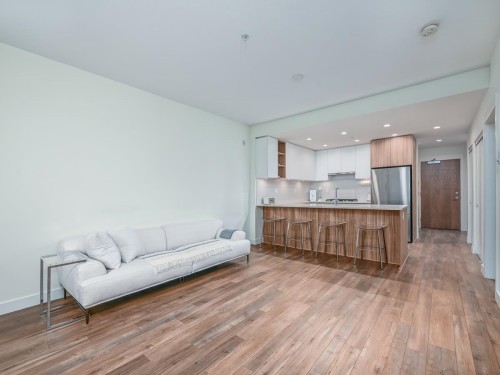 320-750 Dogwood Street, Coquitlam, BC 