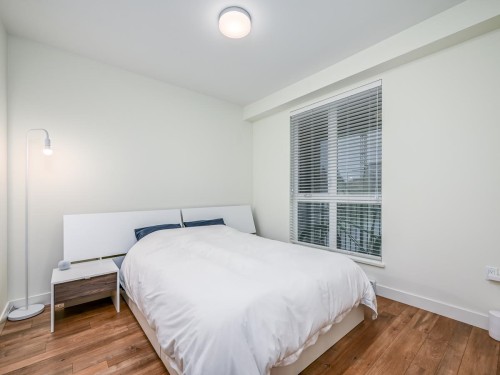 320-750 Dogwood Street, Coquitlam, BC 