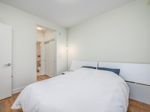 320-750 Dogwood Street, Coquitlam, BC 