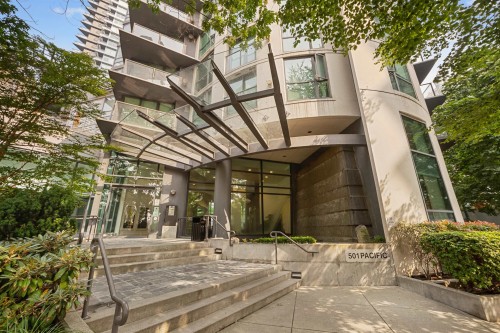 603-501 Pacific Street  Vancouver, BC V6Z 2X6