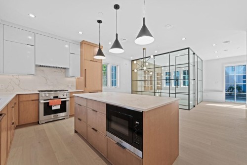 6841 Cypress Street, Vancouver, BC 