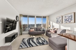 903-3980 Carrigan Court  Burnaby, BC V3N 4S6