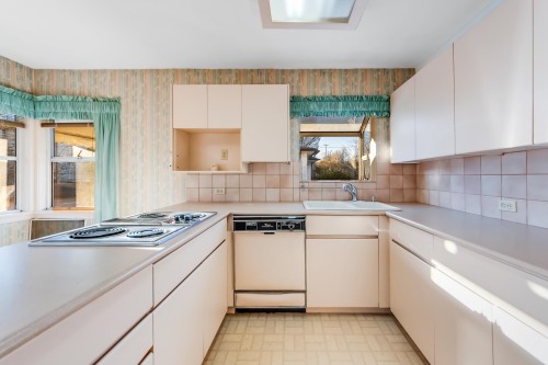 2804 Euclid Avenue, Vancouver, BC 