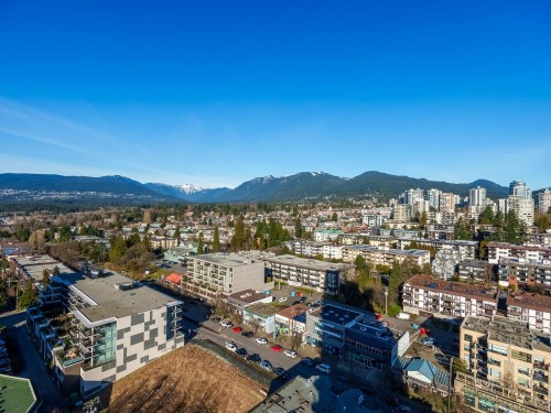 2203-120 2Nd Street W, North Vancouver, BC 