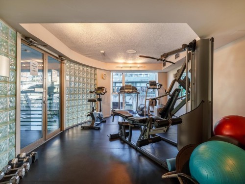 2203-120 2Nd Street W, North Vancouver, BC 