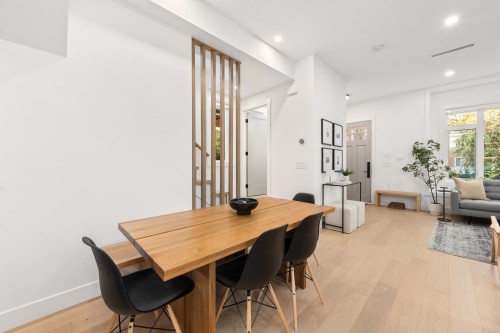 1220 11Th Avenue E, Vancouver, BC 