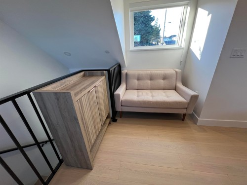 5482 Quebec Street, Vancouver, BC 