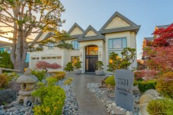 7531 Sunnybank Avenue  Richmond, BC V6Y 1G6