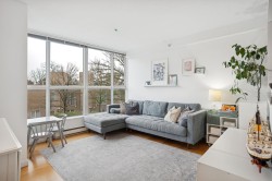 216-288 8th Avenue E Vancouver, BC V5T 4S8