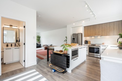 37981 Helm Way, Squamish, BC 