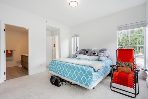 37981 Helm Way, Squamish, BC 