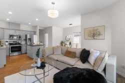 22783 116 Avenue  Maple Ridge, BC V2X 3N6