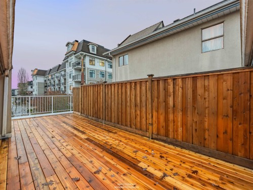 315-888 Gauthier Avenue, Coquitlam, BC 