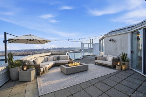 1703-71 Jamieson Court  New Westminster, BC V3L 5R4