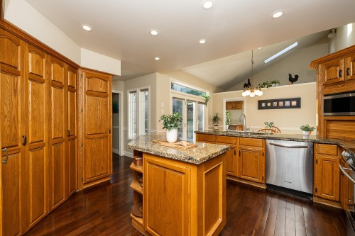 408 Riverview Crescent, Coquitlam, BC 