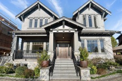 3981 35th Avenue W Vancouver, BC V6N 2P1