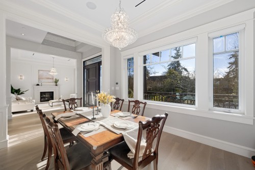 3981 35Th Avenue W, Vancouver, BC 