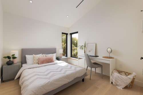 4626 Windsor Street, Vancouver, BC 