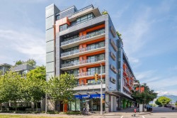 604-123 1st Avenue W Vancouver, BC V5Y 0E2