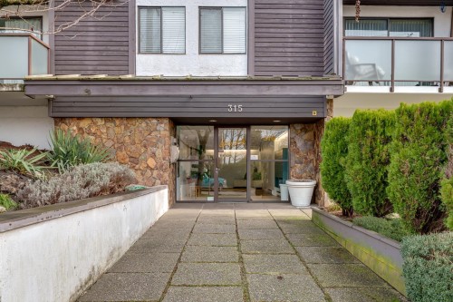 307-315 Tenth Street, New Westminster, BC 