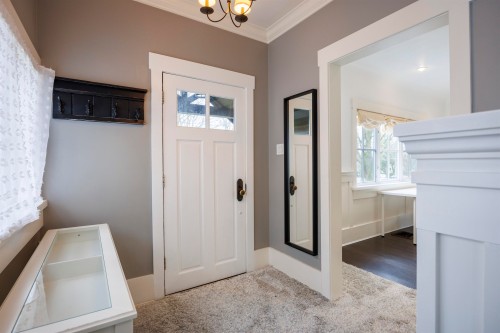 3749 King Edward Avenue W, Vancouver, BC 