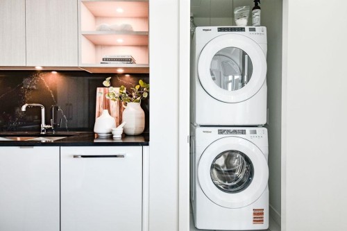 1803-4988 Bennett Street, Burnaby, BC 