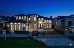 3428 Trumond Avenue  Richmond, BC V7E 1B2