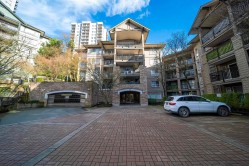 309-9283 Government Street  Burnaby, BC V3N 0A5