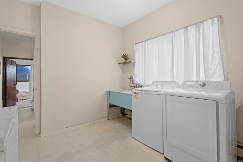 2225 35Th Avenue E, Vancouver, BC 