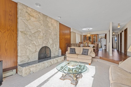 2225 35Th Avenue E, Vancouver, BC 