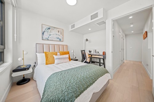 6352 Oak Street, Vancouver, BC 