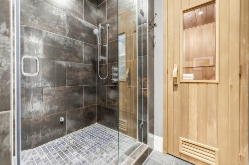 4320 8Th Avenue W, Vancouver, BC 