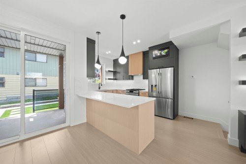 2-314 Nelson Street, Coquitlam, BC 