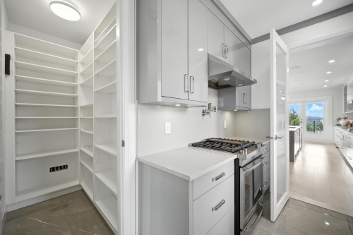 2113 Dawes Hill Road, Coquitlam, BC 