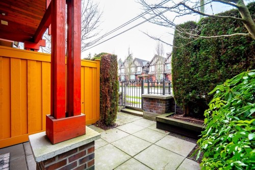 5946 Oak Street, Vancouver, BC 