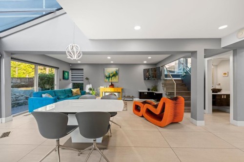 3722 Southridge Place, West Vancouver, BC 