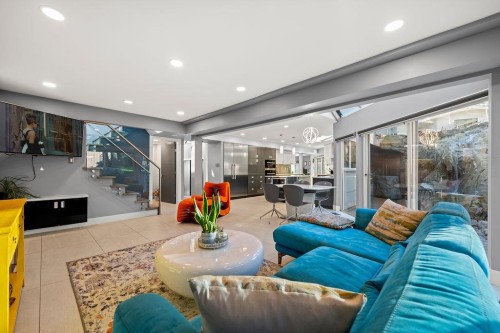 3722 Southridge Place, West Vancouver, BC 