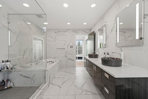 3722 Southridge Place, West Vancouver, BC 