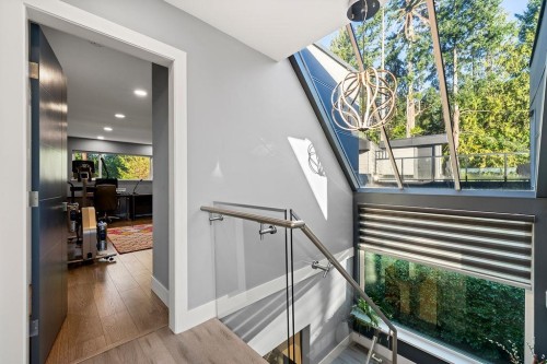 3722 Southridge Place, West Vancouver, BC 