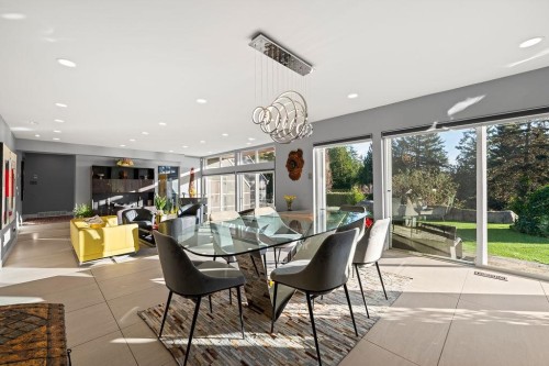 3722 Southridge Place, West Vancouver, BC 