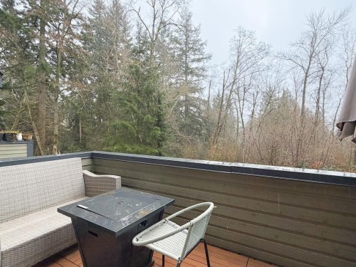 8122 Forest Grove Drive, Burnaby, BC 